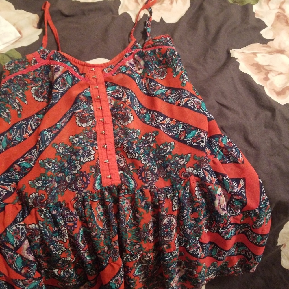 Shirt - Picture 2 of 3